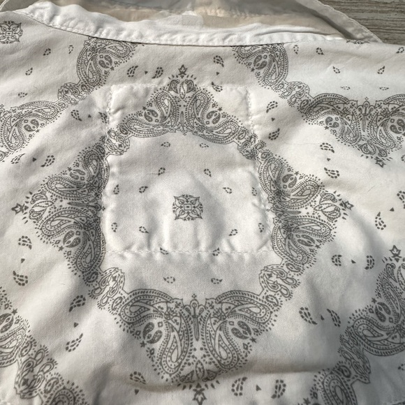 Men’s Guess Button Down Western look shirt. Size  Large Slim Fit - Picture 8 of 13